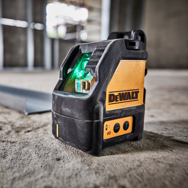 Nivel Laser DEWALT 2 Lineas ( LUZ VERDE) DW088CG/XJ